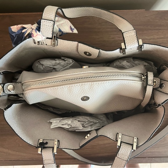 NWT Steve Madden BParker leather shoulder bag - Picture 4 of 9